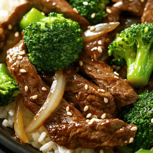 Sizzling Chinese Beef and Broccoli Stir-Fry is a beloved dish that embodies the essence of Chinese cuisine, combining vibrant flavors, colorful ingredients, and quick preparation. Originating from the culinary traditions of China, this stir-fry has captured the hearts and taste buds of food lovers around the globe. Its popularity can be attributed not only to its delicious taste but also to its presentation and the balance of flavors that make each bite a delightful experience.